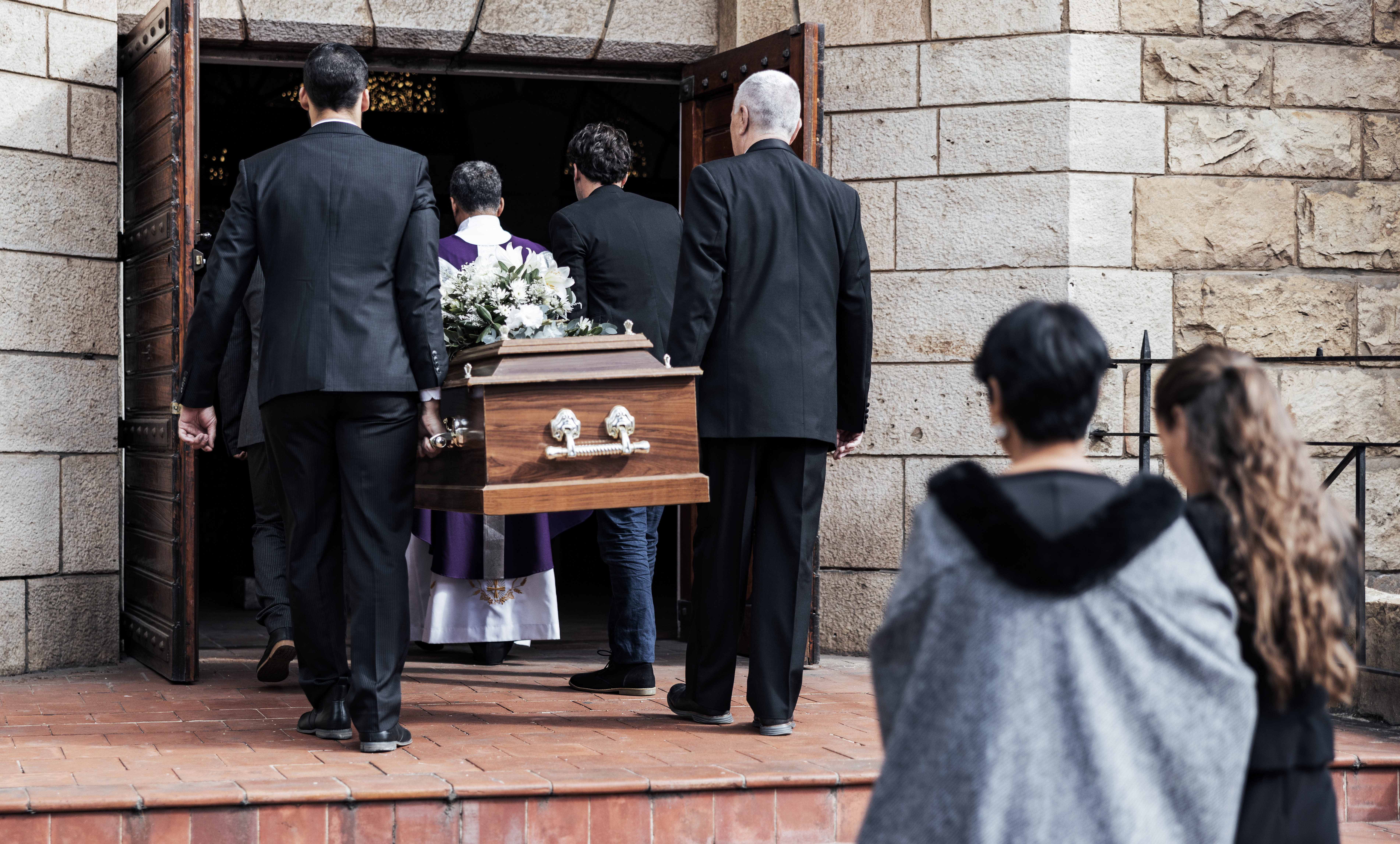 ‘Boil in the bag’ funerals could be given go-ahead as review launched